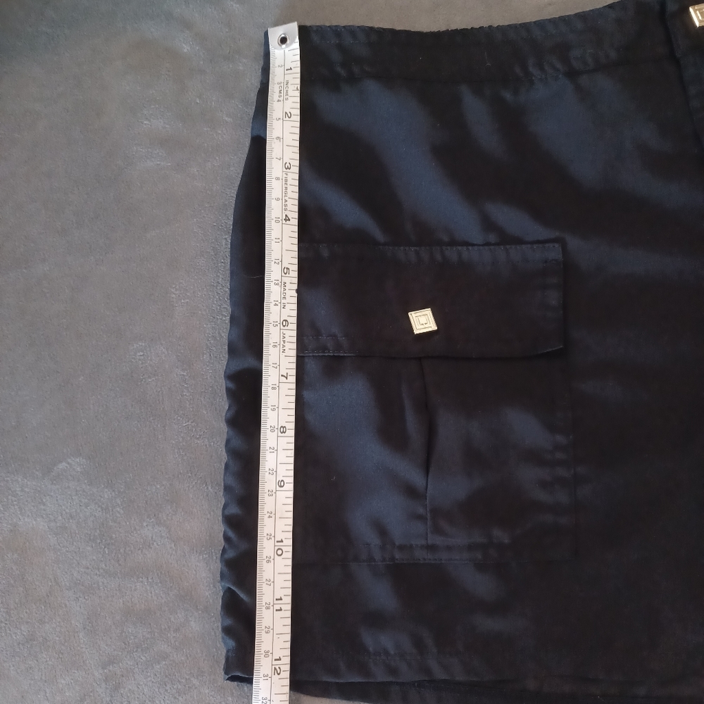 Liz Claiborne Shorts - Picture 5 of 5